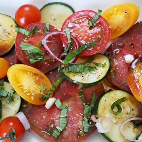 Heirloom Tomato Salad - Bowl Me Over