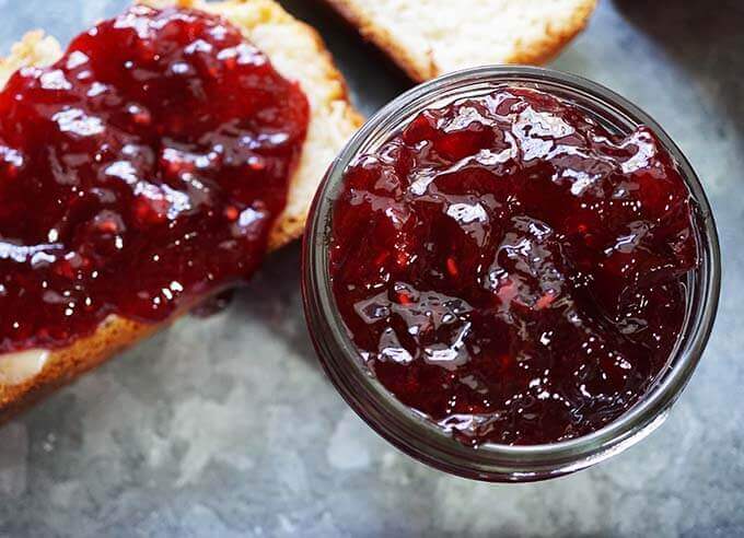 Perfect for toast and jam or a PB&J! #PomegranateJam #HomemadeJam