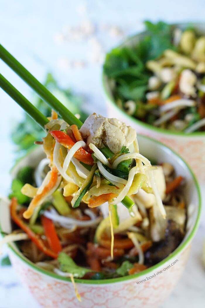 Pad Thai Noodle Bowl is another great meal in a bowl! Love this easy and complete meal!!
