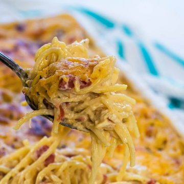 Easy Chicken Spaghetti Recipe (Freezer Friendly!) - Bowl Me Over