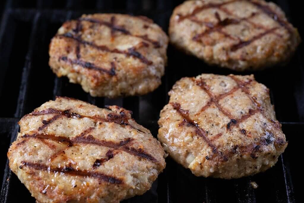 Extra Juicy Grilled Turkey Burgers - Bowl Me Over