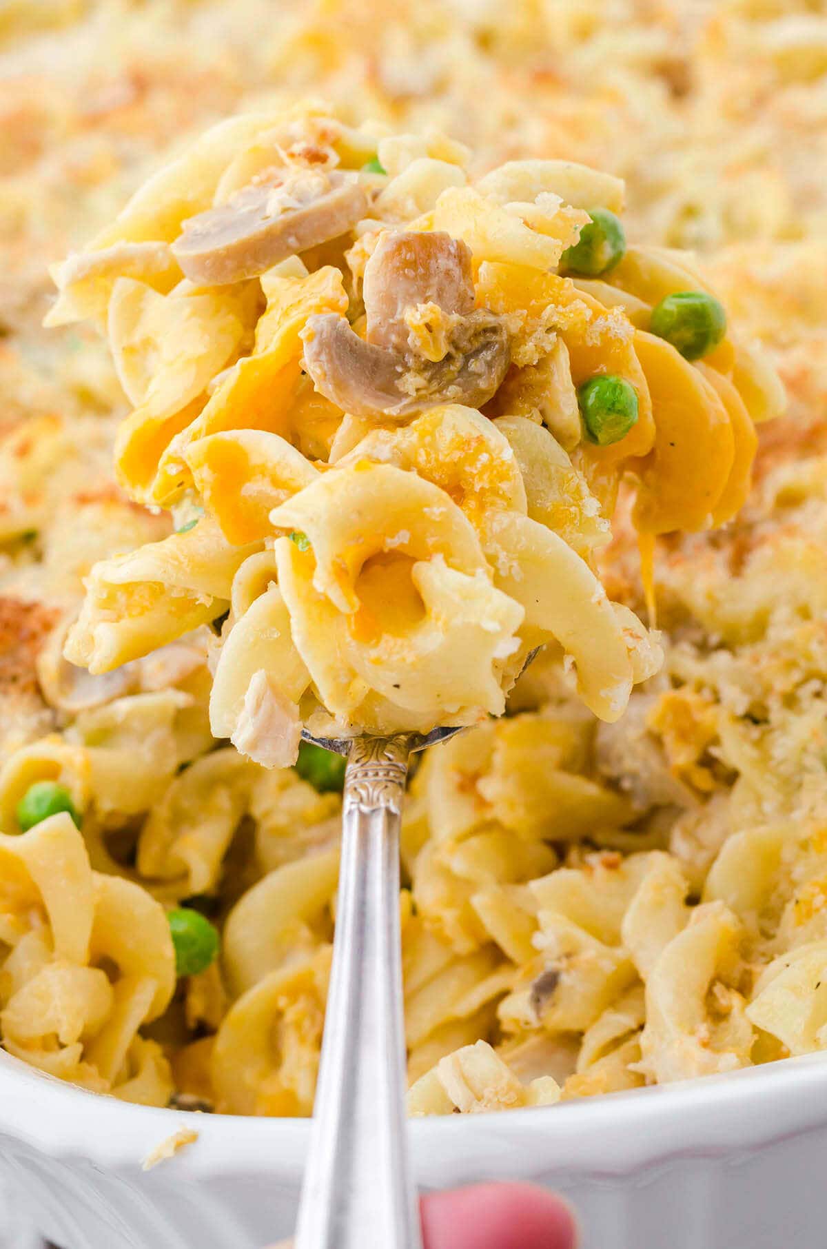 Easy Crockpot Tuna Noodle Casserole with Egg Noodles