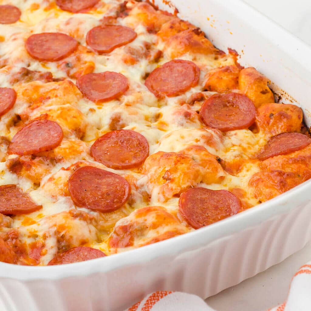 Bubble Up Pizza Casserole - Bowl Me Over