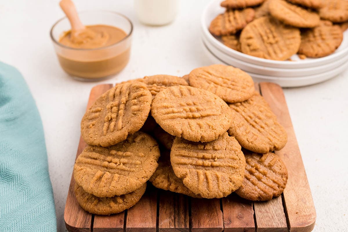 4 Ingredient Peanut Butter Cookies on Platter.