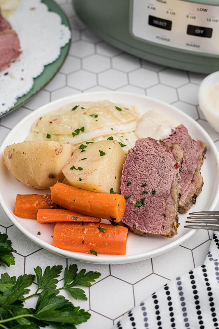 Crock Pot Corned Beef Brisket Bowl Me Over   Crock Pot Corned Beef Brisket 768x1152 