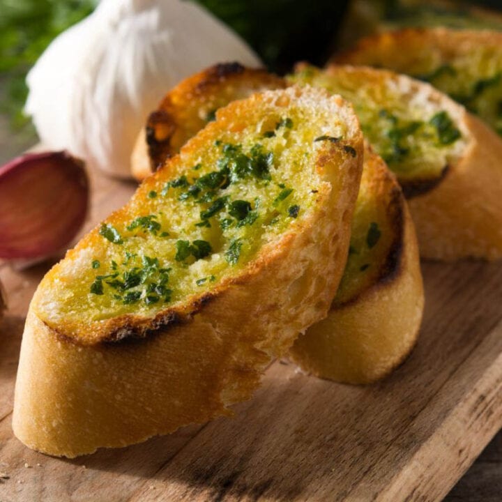 Frozen Garlic Bread Recipe - Bowl Me Over