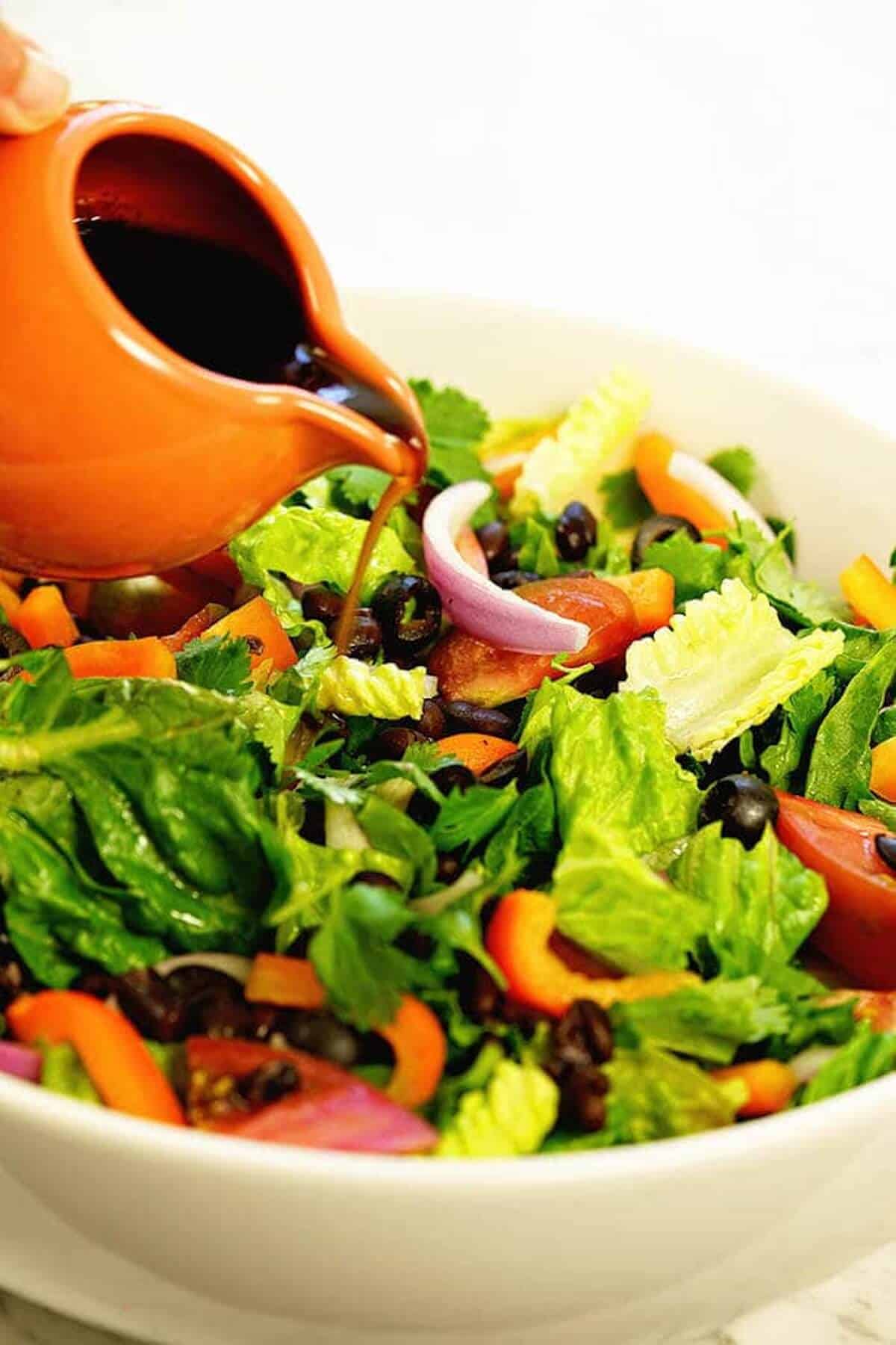 Easy Southwest Salad in a bowl topped with a light vinaigrette.